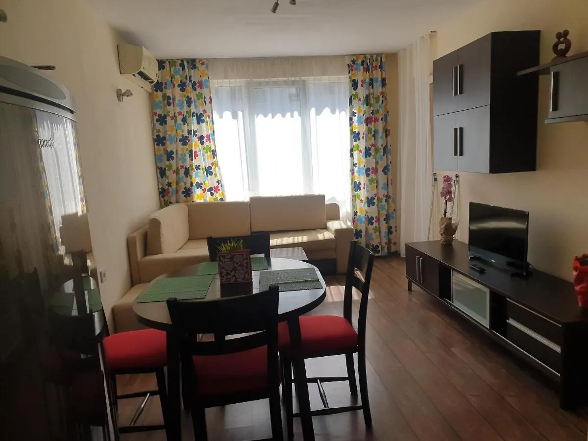 Sunny Apartment location